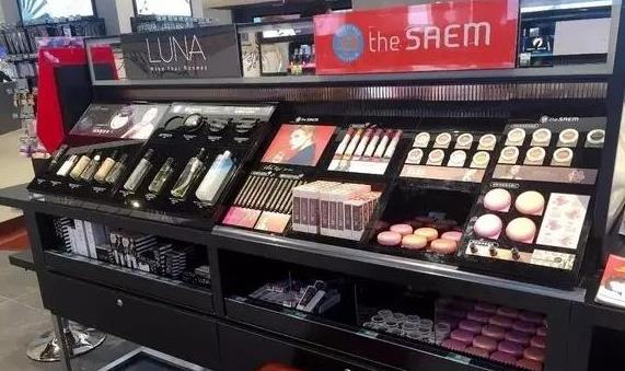 實體零售仍具市場潛力 屈臣氏實行門店人海戰(zhàn)術